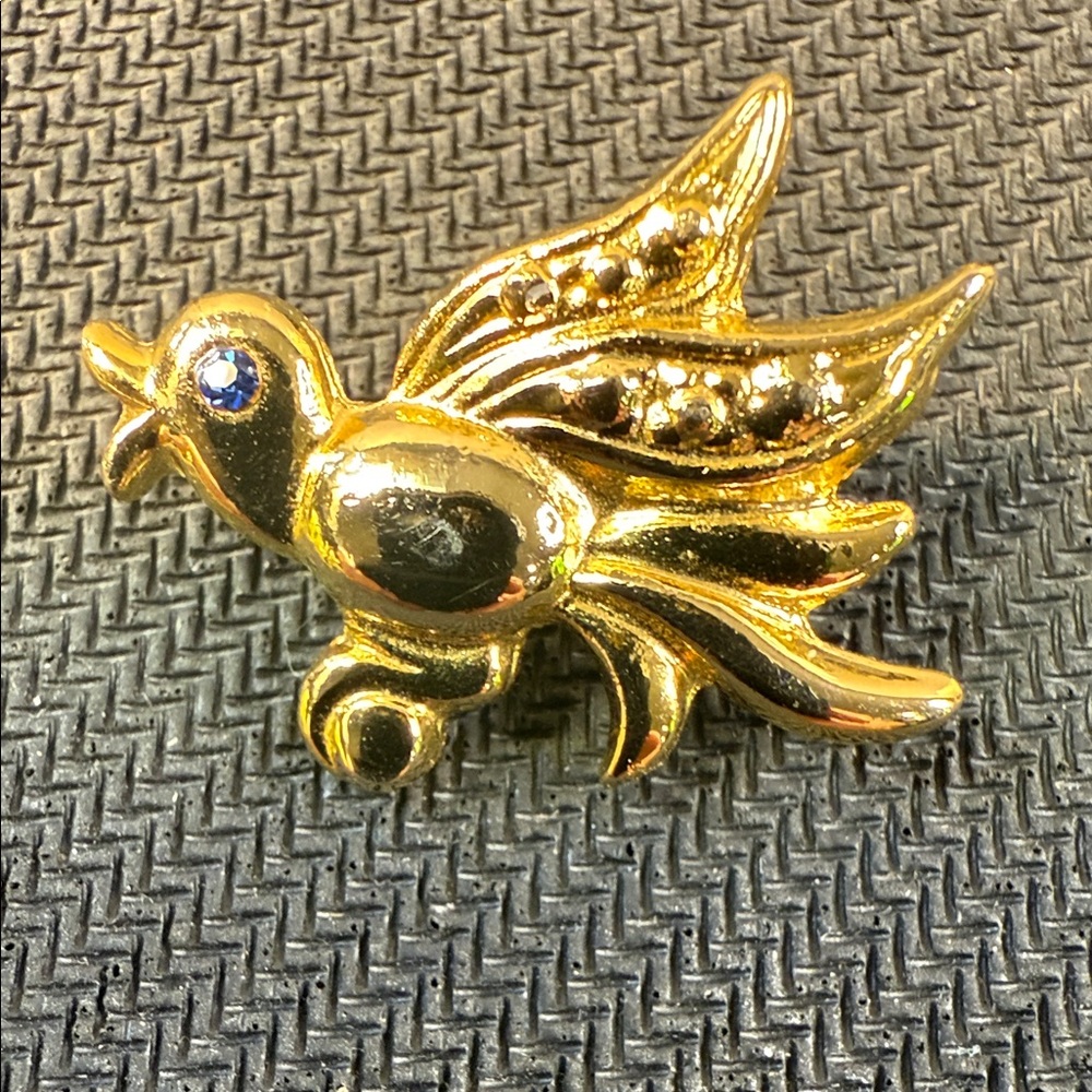 Vintage Gold Tone Bird Brooch with Blue Eye Accent